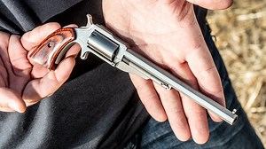 NAA Earl: 1860 Hogleg Is the Biggest Pistol in North America Arms' Lineup