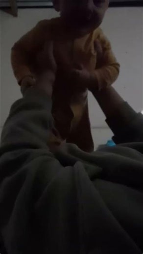 Baby talk? Or scream.. 🤣💙 #baby #familyvlog #twinmoments #cute #fyp #viral