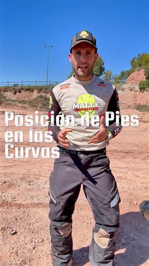 ¿Sabes colocar los pies correctamente en cada maniobra? 👉www.mallemoto.com #offroadtraining