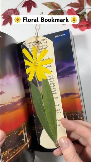 DIY 🌼 Floral Bookmark Idea 🌼 Easy to Make