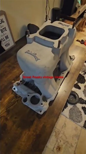 Vintage Edlebrock tunnel ram intake for the 1961 Chevy Apache gasser street freak