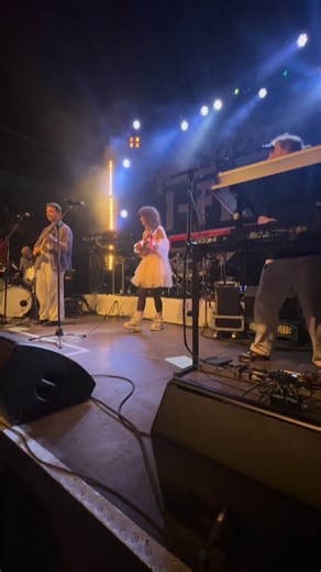 Afro · Caribbean · Urban Vibes | Hamburg 🌍 on Instagram: "@guacayo live at @gruenspan_hamburg tonight"