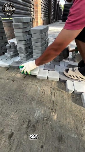 Perfect Paver Installation Skills 🧱 #PavingWork #ConstructionLife #USA