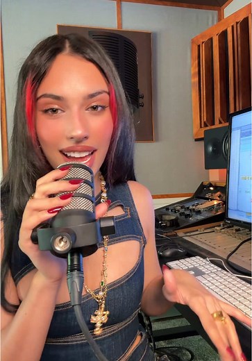 Adlibs in Singing: How to Enhance Your Music