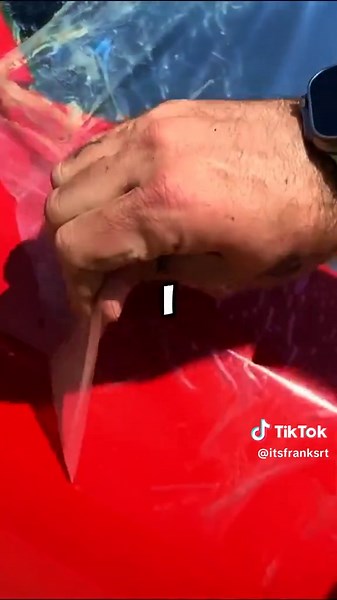 They tried to hide the damage with plastic 😳 This stolen SRT looks showroom new from the side, but the engine and interior are GONE. Is a clean shell worth buying? Tell me below! 👇 #SRT #DodgeSRT #StolenCars #SalvageAuction #Copart