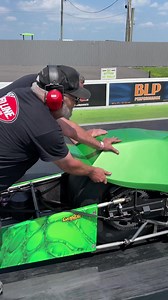 A BIG boom and a stern reminder that "nitro is not your friend" as "The Hulk" Jimmy Brantley begins his second test session on his new Larry McBride built Top Fuel Bike. This sport is NOT easy. More coming! | CycleDrag