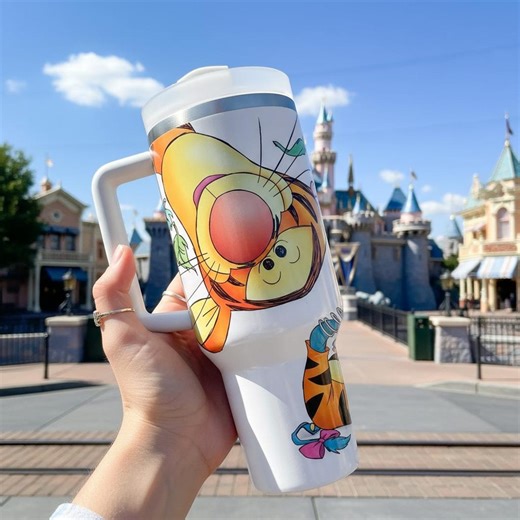 Cartoon Tigger Winnie the Pooh Tumbler 40oz,bear Travel Mug, Gift for Pooh Lovers - Etsy