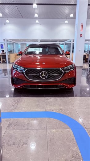 Exploring the Mercedes-Benz E350 in Pompano Beach