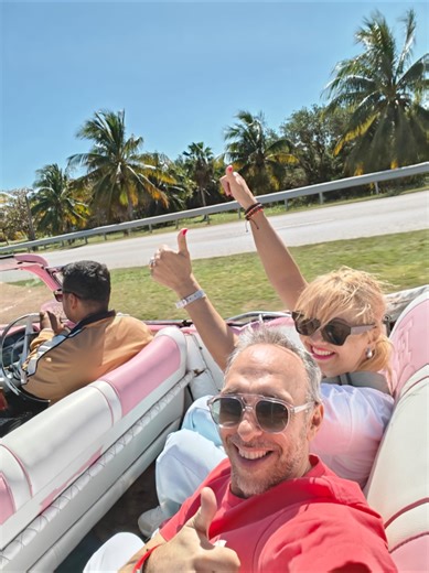 Experience the Best of Cuba with Singles and More