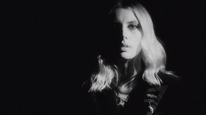 BLUE WEEKEND OUT NOW💙 https://wolfalice.co.uk/blueweekend | Wolf Alice