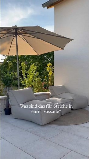 Was sind das für Striche in der Fassade? Das wird doch sicher total schnell dreckig?