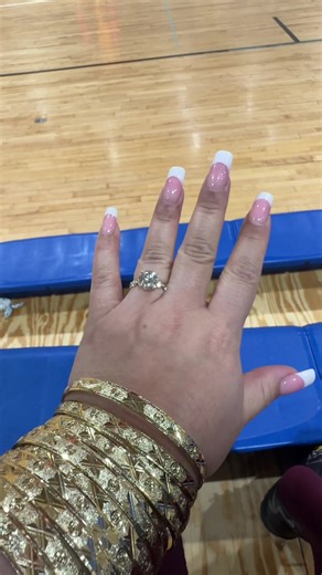 My Dream ring dancing with no flash 💍 I’m so blessed 🥹😍 #diamond #4carat #vvs #dreamring #fyp
