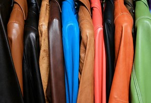 | FavoredLeather.com