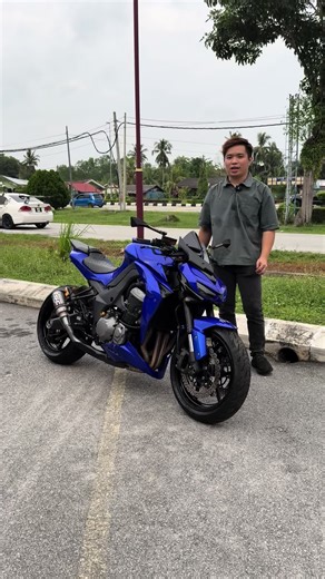 Kawasaki Z1000 Performance Review and Features