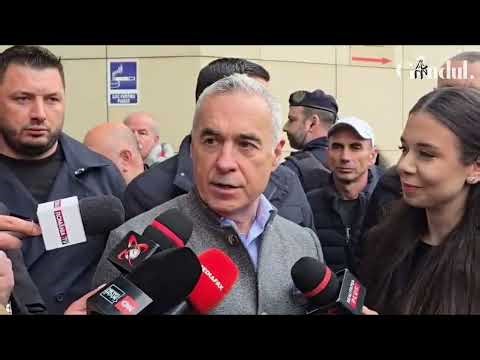 Călin Georgescu, la ieșirea de la tribunal: ”O lume întreagă suferă din cauza prostiei unora”