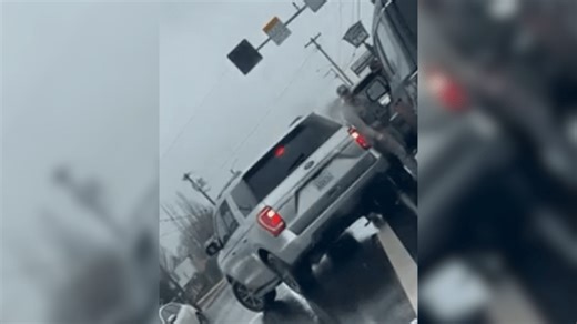 Family claims ICE retaliated against Vancouver man after speaking out against excessive force