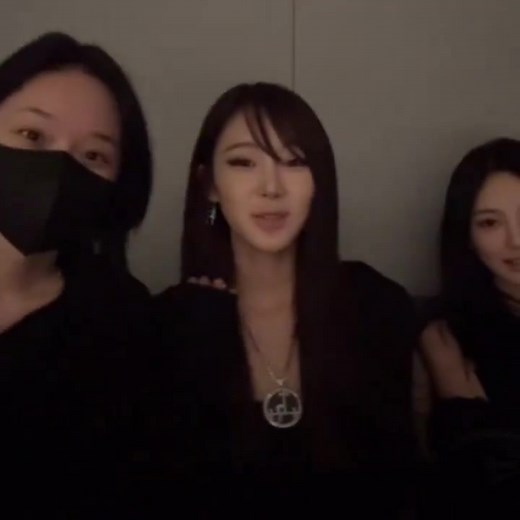 74K views · 5.9K reactions | Giselle invited Ningning to her birthday live since she felt awkward doing it alone while the others were busy. Halfway through, Winter suddenly appeared! and while Giselle was explaining where Karina was, Karina showed up too, even though she had to leave early. My girls 輸 | Serenity | Facebook