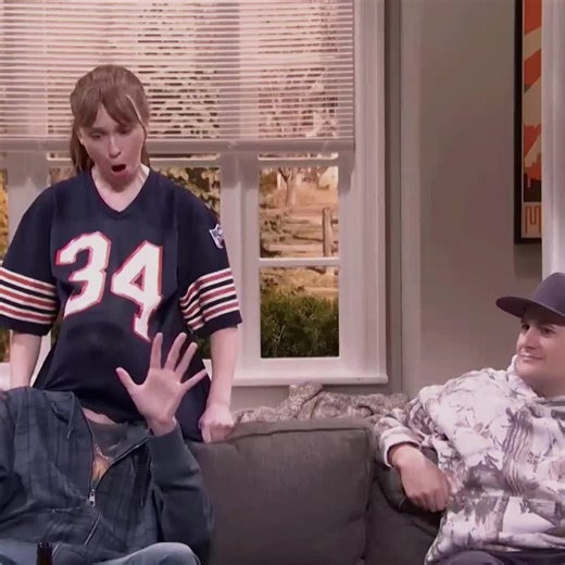 #FINNWOLFHARD – if i had a nickel for every time finn has played a straight guy named chris, i'd have 2 nickels. which isn't a lot but it's weird that it happened twice || he looked so good in snl i'm just disappointed at the jokes💔 call me woke but half of the things they said were NOT funny at all || scp - pjoswfts (i have my own the quality is just significantly worse compared to theirs😭) || #finnwolfhardedit #snl #saturdaynightlive #strangerthings5 || @angelica🌟🌀 @Silvy! @bri 𖤍 @𝐥𝐚𝐧�