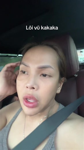 Lôi Vũ Hát Karaoke