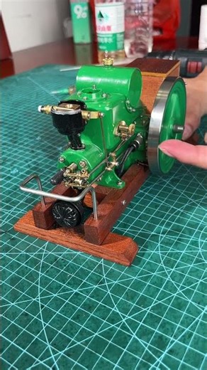 It Runs!? Testing the RETROL & OKMO 1110 Miniature 4-Stroke Gasoline Engine