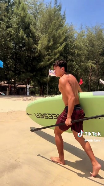 Essential Tips for Perfecting Your Surfing Skills