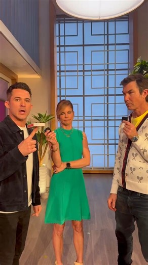 11K views · 70 reactions | Pick a card, any card and it’ll be the same as Jerry’s  彩 #justinwillman #magictrick #pickacard #magic | The Talk | Facebook