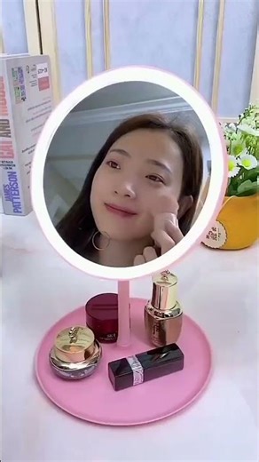 Cermin Make up Meja Dengan Lampu LED Touchscreen🛒Buruan beli. Produknya ada di link bio nomor: B418