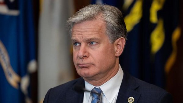 Retired FBI official on Christopher Wray's decision to resign