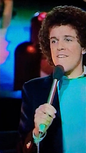 Leo Sayer - You Make Me Feel Like Dancing (1976)