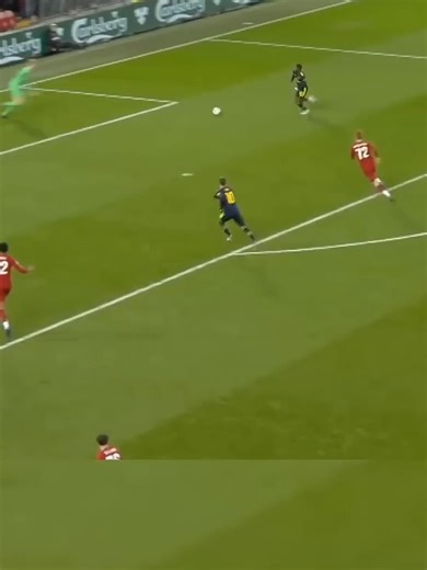 JPFFP on Instagram: "JPFFP ᶦᶰ - - - - - Wasted energy is a thing of the past. Imagine a city that powers itself... That's the reality in Japan! Innovative piezoelectric technology embedded in pavements at locations like Shibuya Station captures the pressure from every single footstep. All that movement is converted into clean, renewable energy, helping to run LEDs and city displays. It's literally turning daily hustle into horsepower. 🌱 Is this the ultimate smart city solution? Let us know what