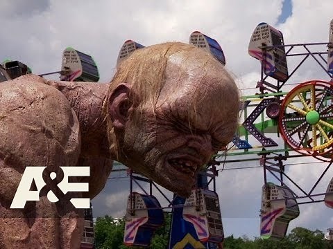 Shipping Wars: Jenn Pays Tribute to Roy (Season 6,Episode 10) | A&E