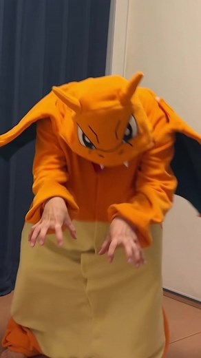 TikTokで踊るリザードンさんをチェック！