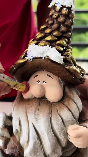 Técnicas de manualidades navideñas con la profesora Esmeralda Garzón