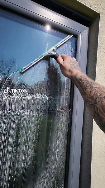 Satisfying Window Cleaning with Glorious Sunshine