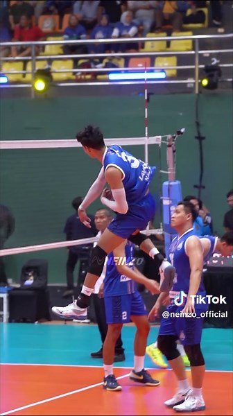 Boy Arnes: Volleyball Star with Incredible Skills