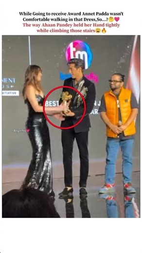Aneet Padda & Ahaan Pandey won best debutant award 🔥#shortsfeed#aneetpadda#ahaanpanday#viralshorts