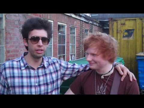 Example Tour Vid 8: "Example & Ed Sheeran perform the Nando's Skank"