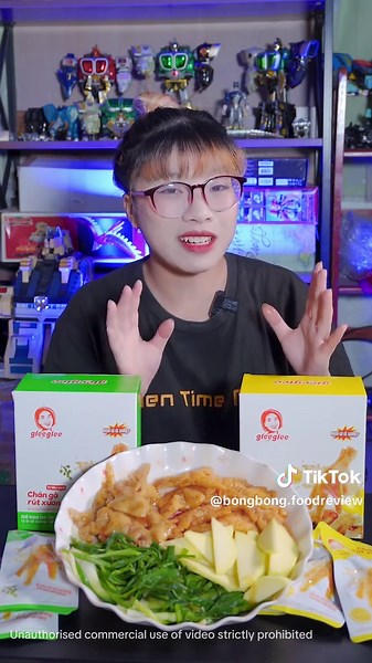 Mukbang Chân Gà Gleeglee Hấp Dẫn