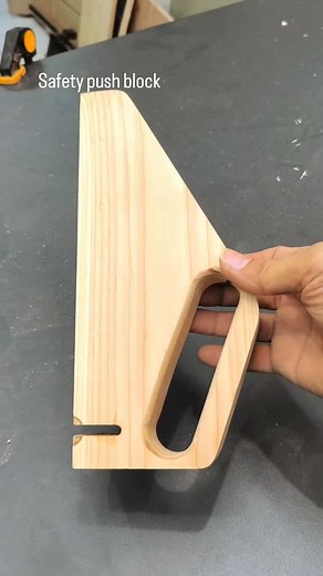 7.3K views · 3.5K reactions | Safety push block with replacement heel for safety cutting small wood using a table saw.️ #woodworking #diy #tips #plywoodworking #fblifestyle | Plywoodworking Tips & Trick | Facebook
