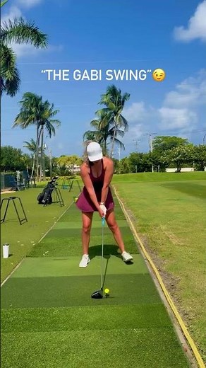 Normal Golf Swing vs My Golf Swing 😂⛳ #golfswing #golfer