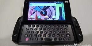 T-Mobile Sidekick 4G Gets Hands-On Treatment [Video] - SlashGear