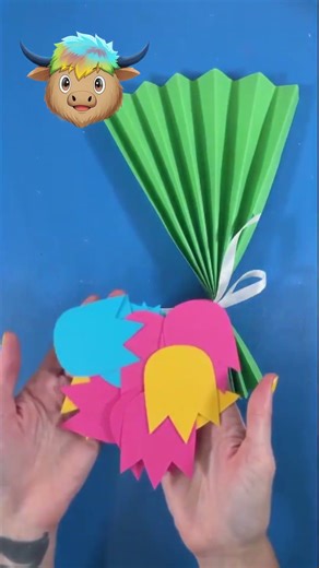 SPRING. CRAFT. / PAPER. TULIP. #spring #flower #tulip #craft