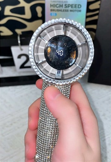 Brand Audio.IT su TikTok