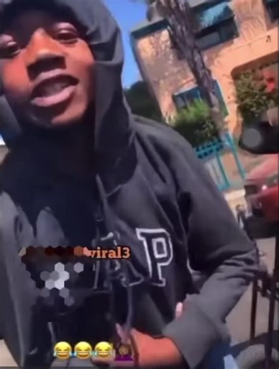 #Gangs #LA #83Hoovers #RaymondAveCrips | gangs hand signs