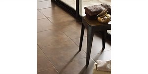 Comment entretenir et réparer un carrelage sol | Sols | Castorama.fr