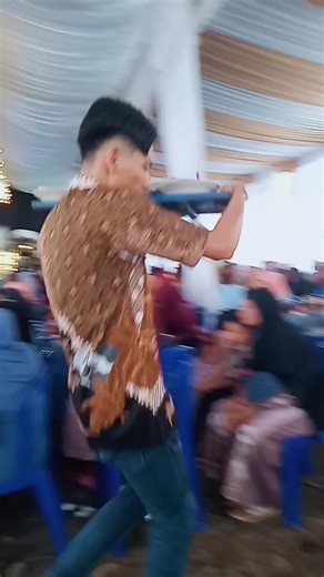 Andre Wicaksono on Reels