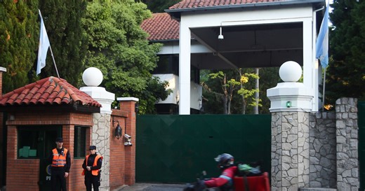 El soldado que se suicidó en Olivos era extorsionado por una banda que operaba con una app de citas desde cárceles bonaerenses