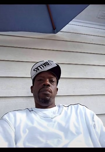 Smokey_1973 (@smokey_1973)’s videos with I Look Good - O.T. Genasis