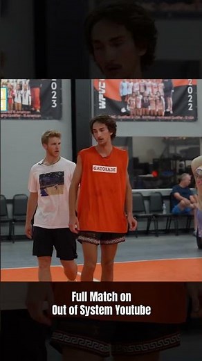 Professional 🏐 brothers Joe & Gage were challenged to a match by the East Coast’s BEST 17’s team⚔️