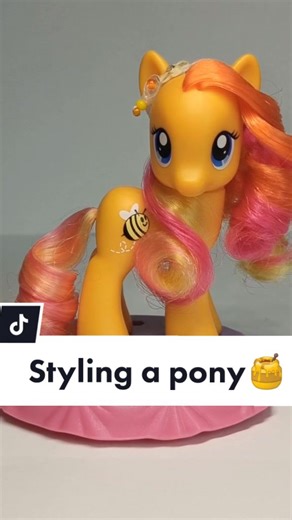 Honeybuzz MLP Toy Styling with My Little Pony Characters